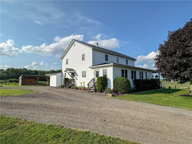 $290,000 | 10477 County Road 23, Hume, NY 14735