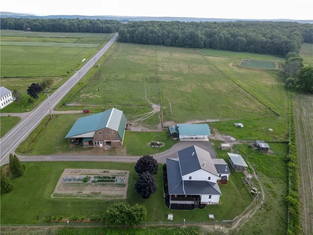$290,000 | 10477 County Road 23, Hume, NY 14735