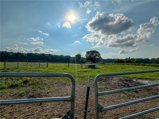 $290,000 | 10477 County Road 23, Hume, NY 14735