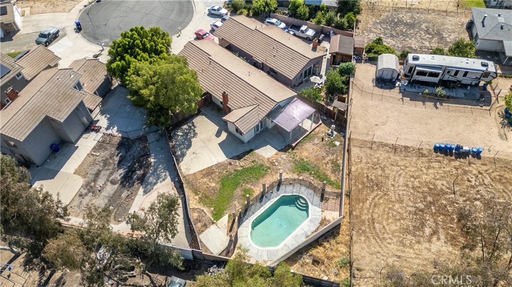 27394 Rustic Lane Highland, CA 92346 - Photo 34 of 41