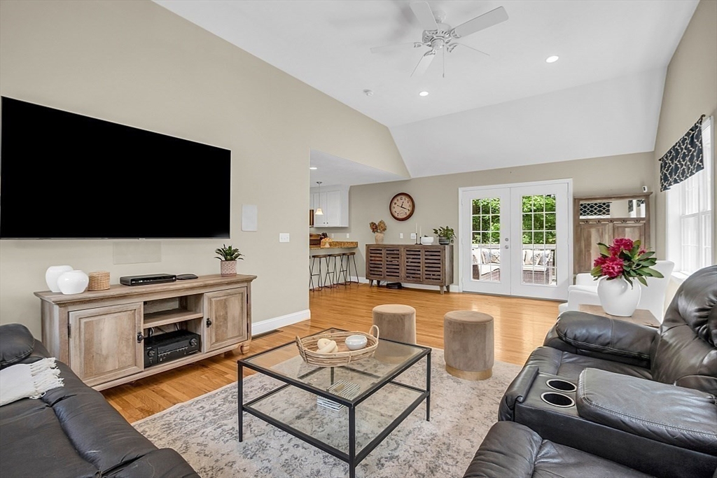 35 Willard Road Westminster, MA 01473 - Photo 2 of 36 a living room with furniture and a flat screen tv