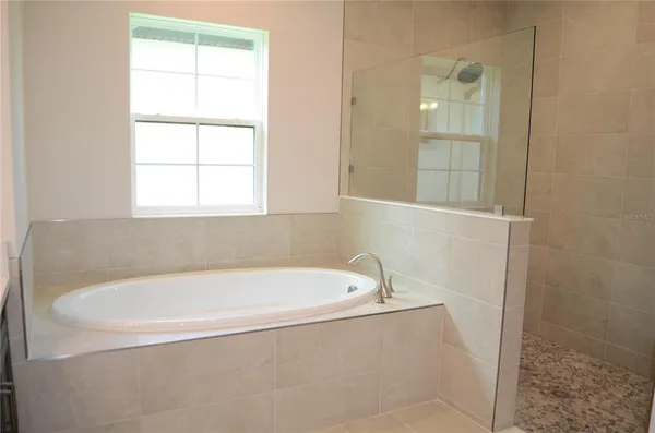 $5,800 | 35436 Big Hawk Drive, Zephyrhills, FL 33541