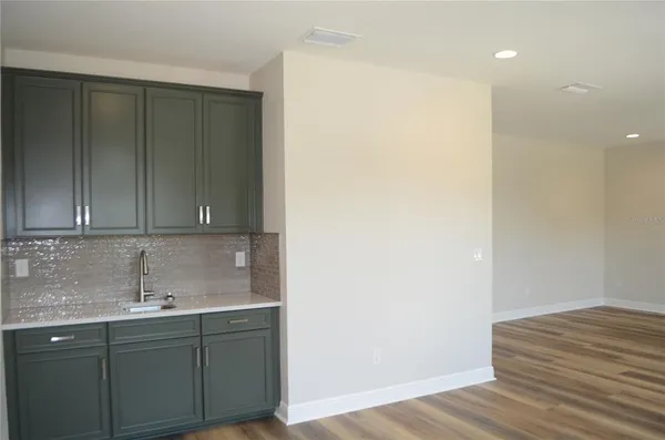 $5,800 | 35436 Big Hawk Drive, Zephyrhills, FL 33541