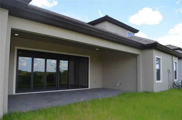 $5,800 | 35436 Big Hawk Drive, Zephyrhills, FL 33541