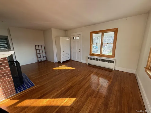 $2,600 | 15 Highland Avenue, Northport, NY 11768