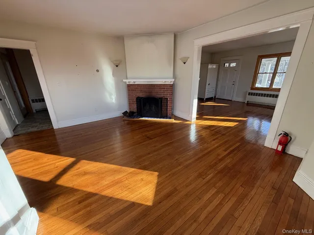 $2,600 | 15 Highland Avenue, Northport, NY 11768