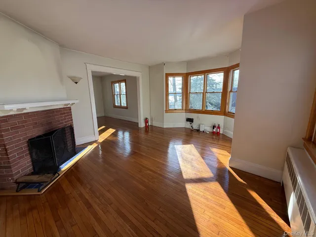 $2,600 | 15 Highland Avenue, Northport, NY 11768