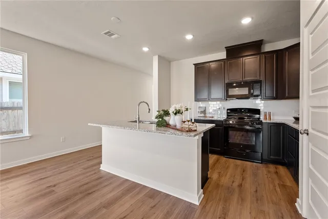 $305,900 | 15234 Still Water Mdw Loop, College Station, TX 77845