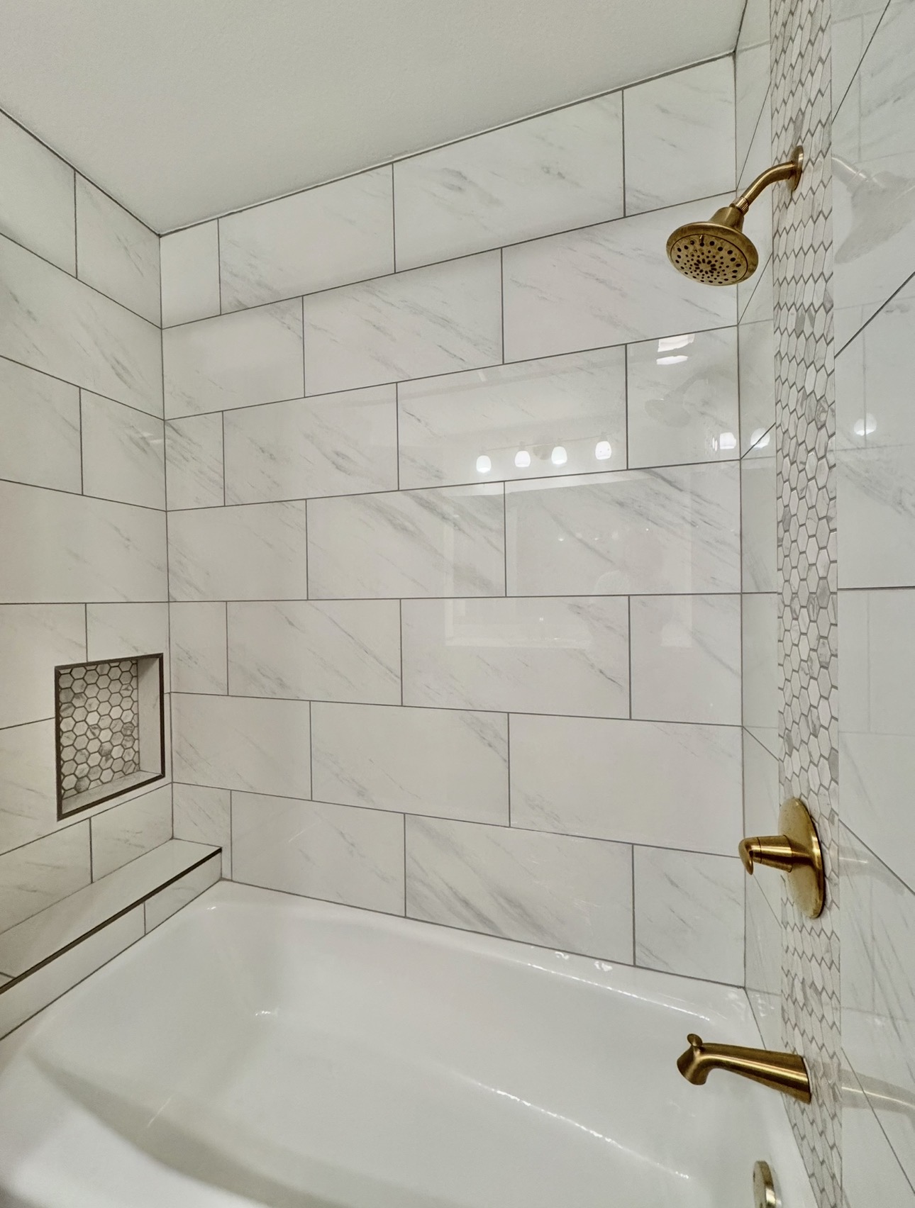 203 East 11th Street Elgin, TX 78621 - Photo 24 of 40