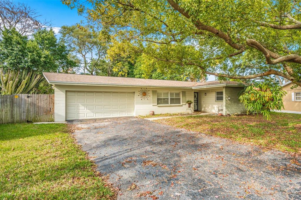 10380 Tangelo Road Seminole, FL 33772 - Photo 1 of 1 Exterior Front