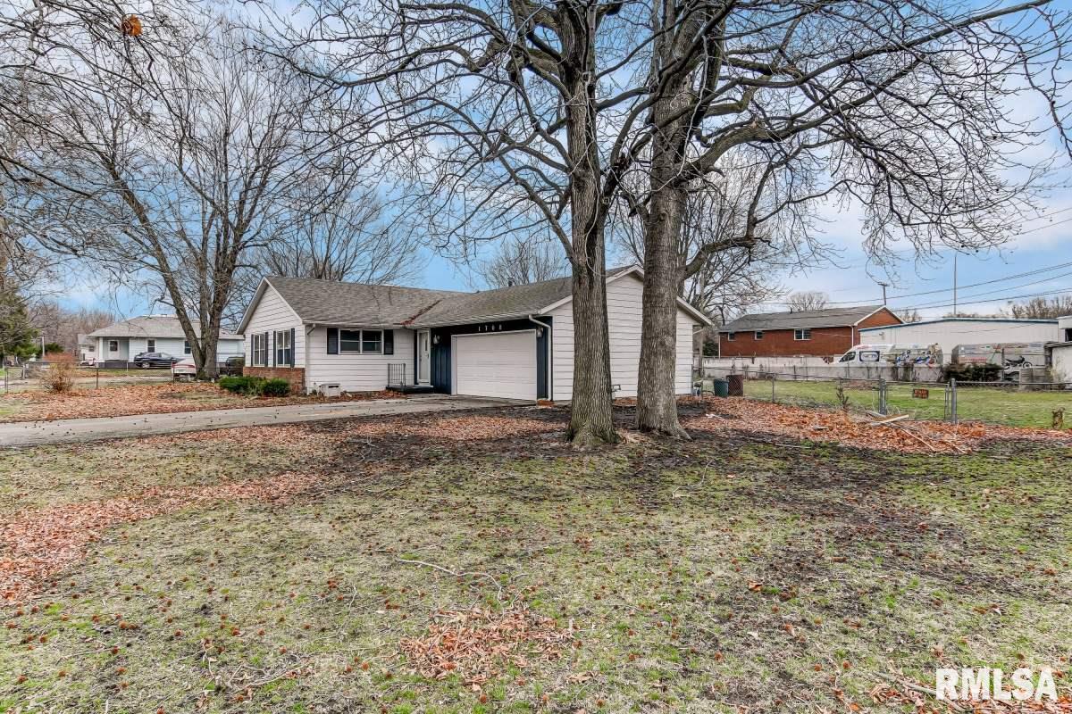 1708 North 30th Street Springfield, IL 62702 - Photo 3 of 31 Gallery Image 3