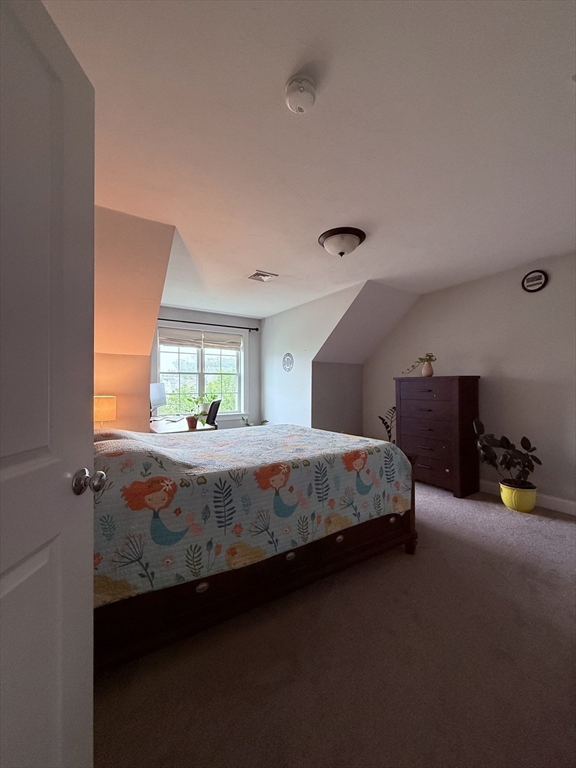 140 Red Fox Run Wrentham, MA 02093 - Photo 18 of 38