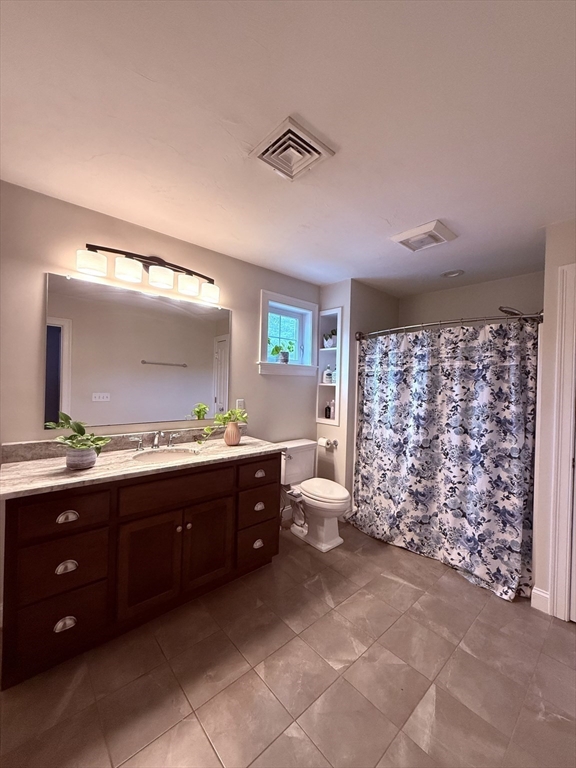 140 Red Fox Run Wrentham, MA 02093 - Photo 21 of 38