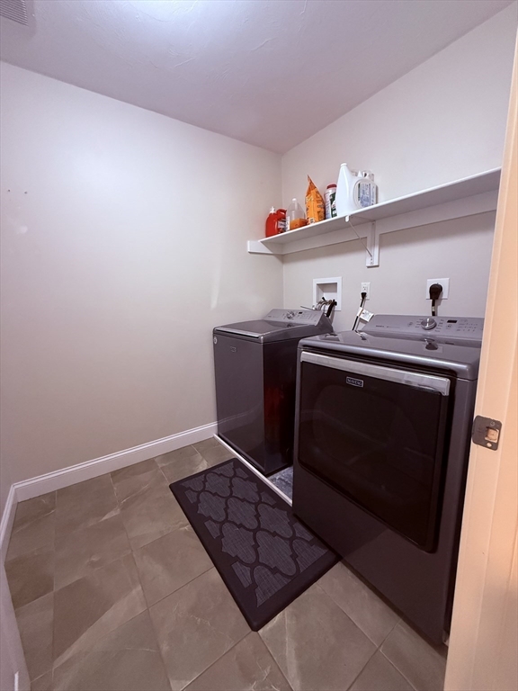 140 Red Fox Run Wrentham, MA 02093 - Photo 10 of 38