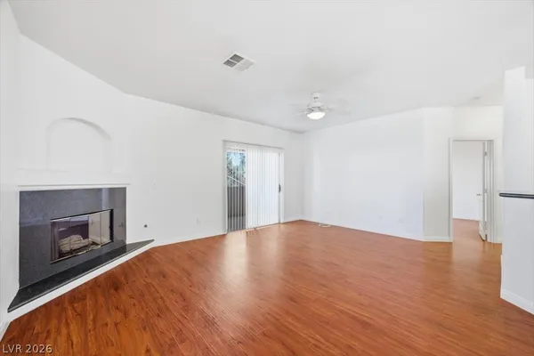 $314,966 | 2050 West Warm Springs Road, Unit 3722, Henderson, NV 89014