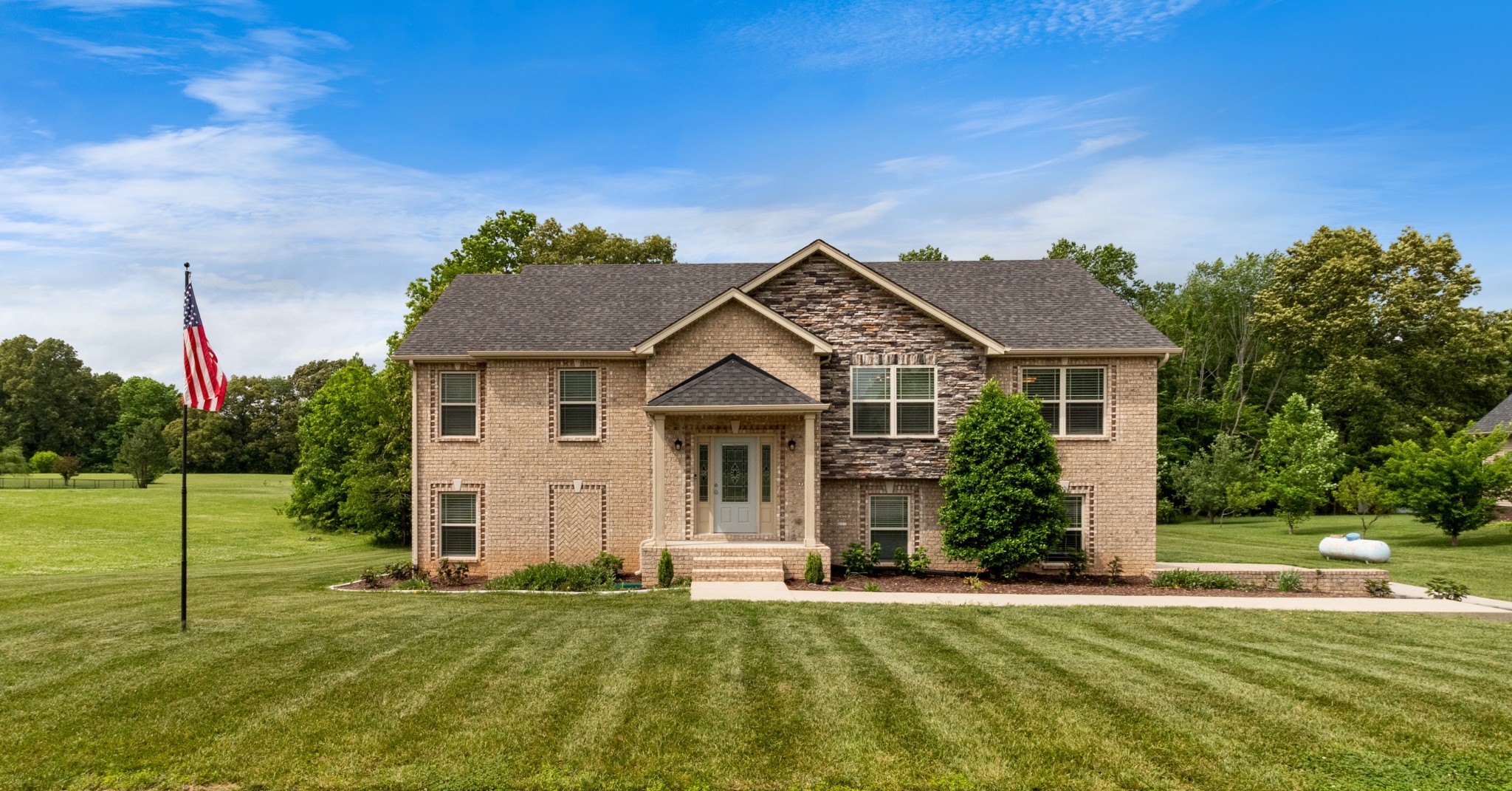 1575 Chapel Ridge Road Clarksville, TN 37040 - Photo 3 of 50 Gallery Image 3