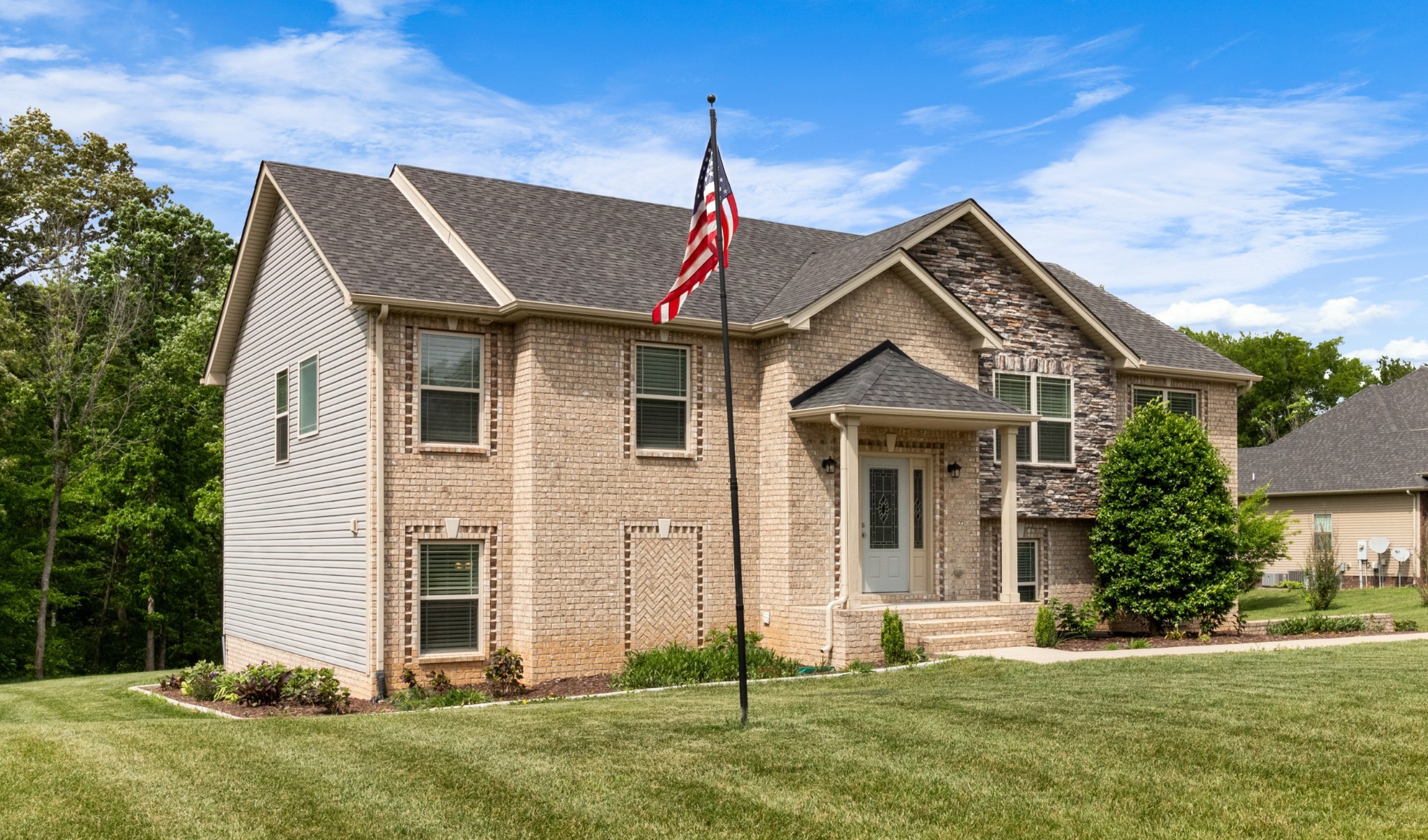 1575 Chapel Ridge Road Clarksville, TN 37040 - Photo 4 of 50 Gallery Image 4