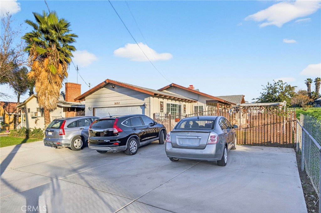 1650 Orange Street Riverside, CA 92501 - Photo 48 of 60