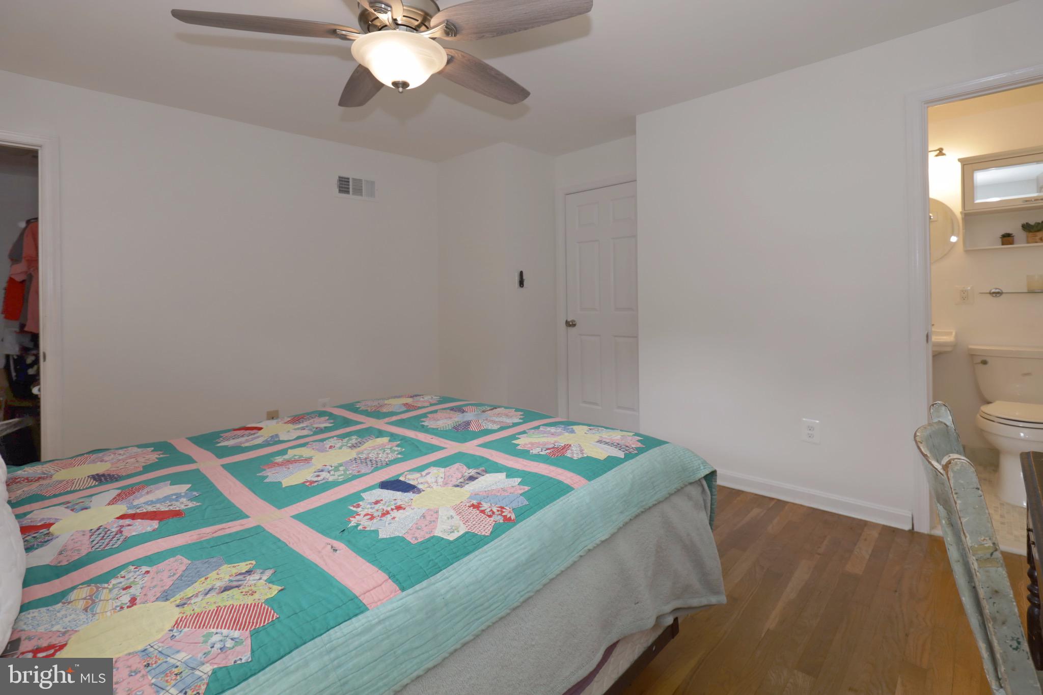 6805 Houndmaster Road Springfield, VA 22152 - Photo 22 of 52 Master Bedroom