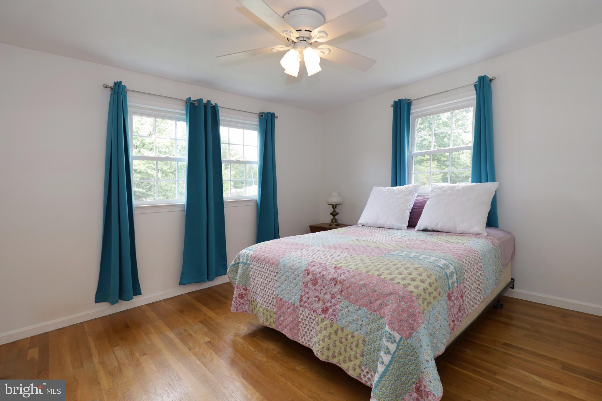 6805 Houndmaster Road Springfield, VA 22152 - Photo 26 of 52 Bedroom 2
