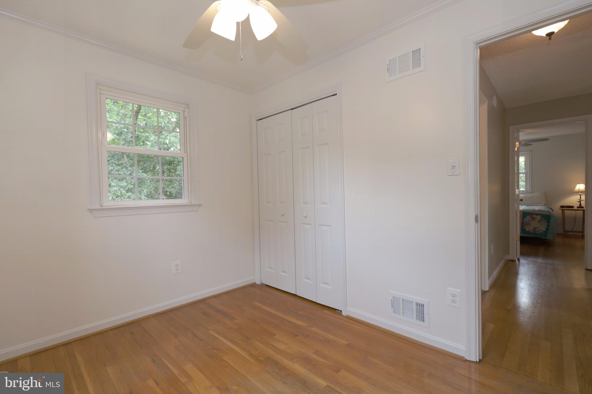 6805 Houndmaster Road Springfield, VA 22152 - Photo 31 of 52 Bedroom 4