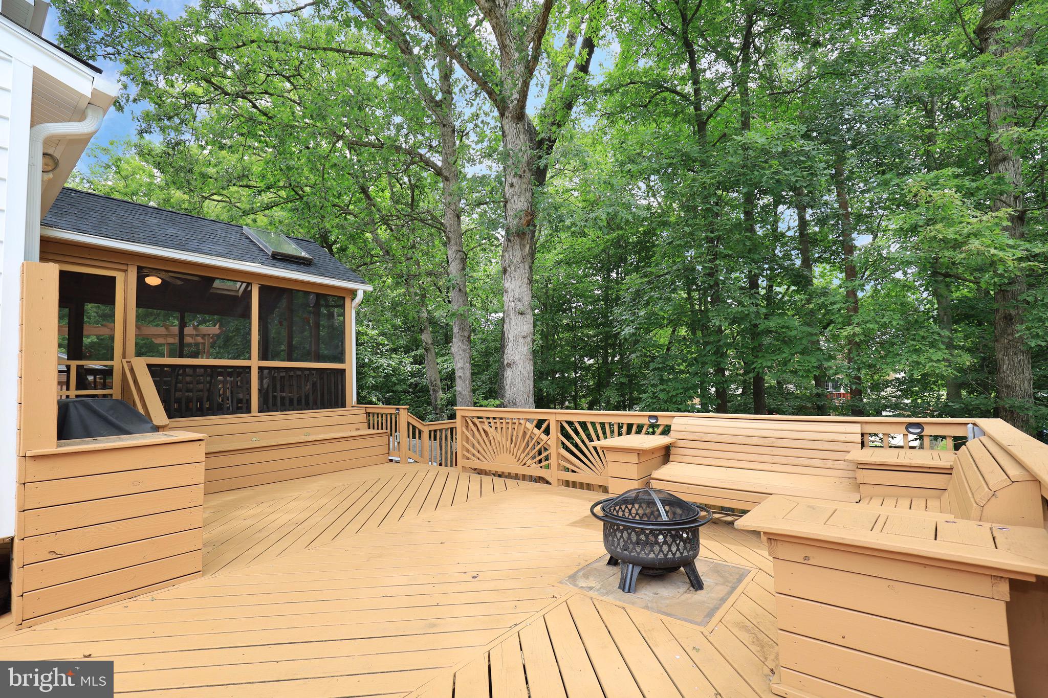 6805 Houndmaster Road Springfield, VA 22152 - Photo 45 of 52 Plenty of Entertaining Room