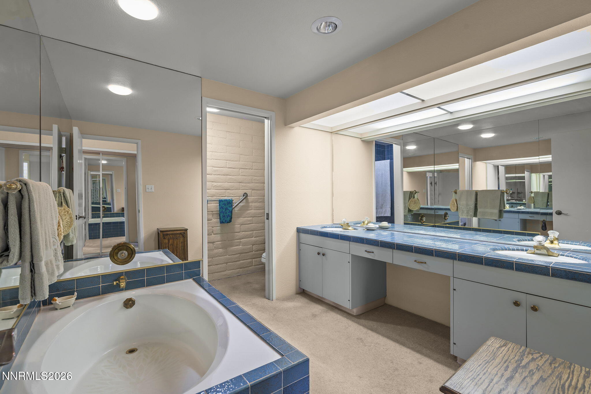 1200 Riverside Drive, Unit 1227 Reno, NV 89503 - Photo 16 of 35 17-web-or-mls-_DSC9498