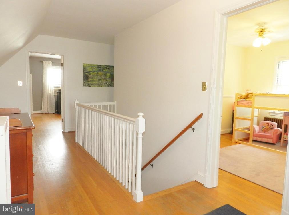 25710 Ridge Road Damascus, MD 20872 - Photo 14 of 30 Interior (General)