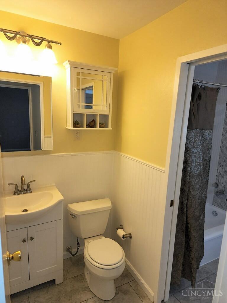 851 West Sharon Road Forest Park, OH 45240 - Photo 2 of 20 Gallery Image 2