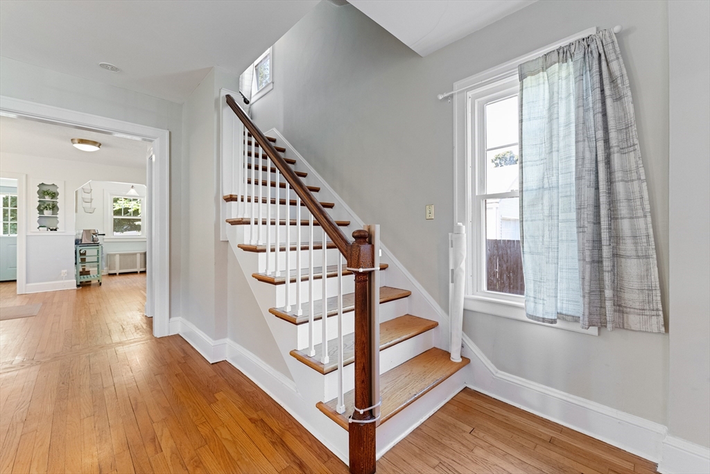 98 Pinehurst Road Holyoke, MA 01040 - Photo 18 of 34 Gallery Image 18