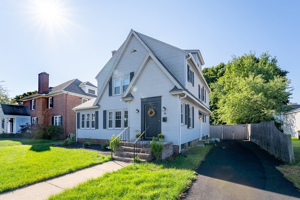 98 Pinehurst Road Holyoke, MA 01040 - Photo 2 of 34 Gallery Image 2