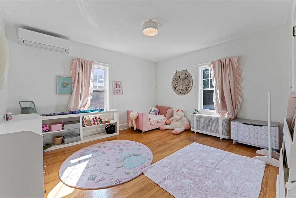 98 Pinehurst Road Holyoke, MA 01040 - Photo 21 of 34 Gallery Image 21