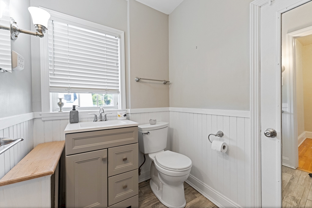 98 Pinehurst Road Holyoke, MA 01040 - Photo 27 of 34 Gallery Image 27