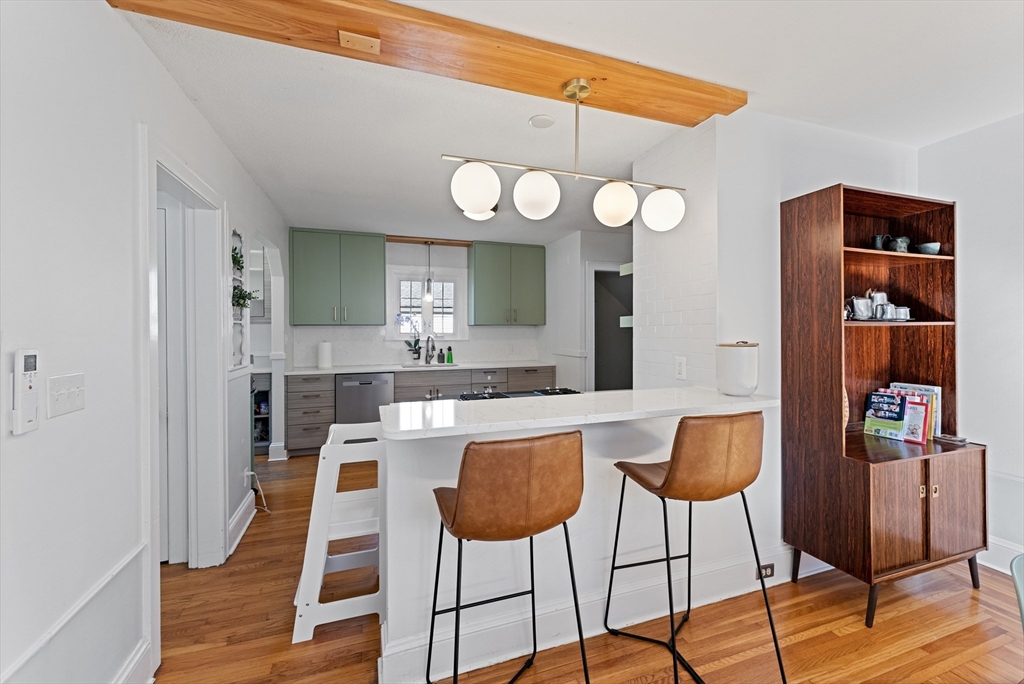 98 Pinehurst Road Holyoke, MA 01040 - Photo 6 of 34 Gallery Image 6