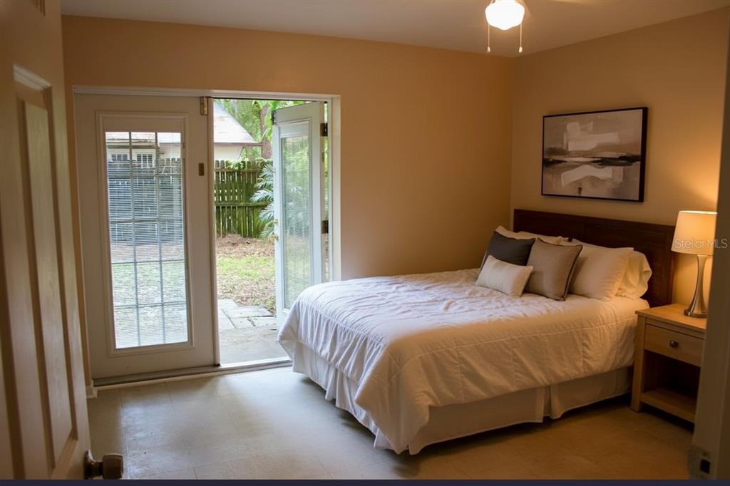 7011 Southwest 17th Place Gainesville, FL 32607 - Photo 18 of 22