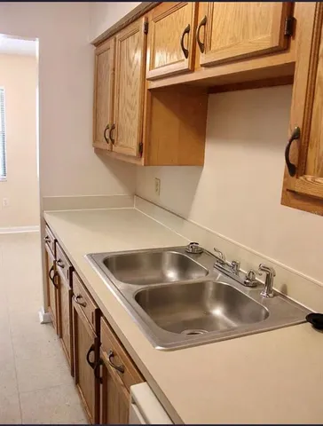 $150,000 | 7011 Southwest 17th Place, Gainesville, FL 32607