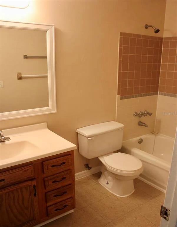 7011 Southwest 17th Place Gainesville, FL 32607 - Photo 8 of 14