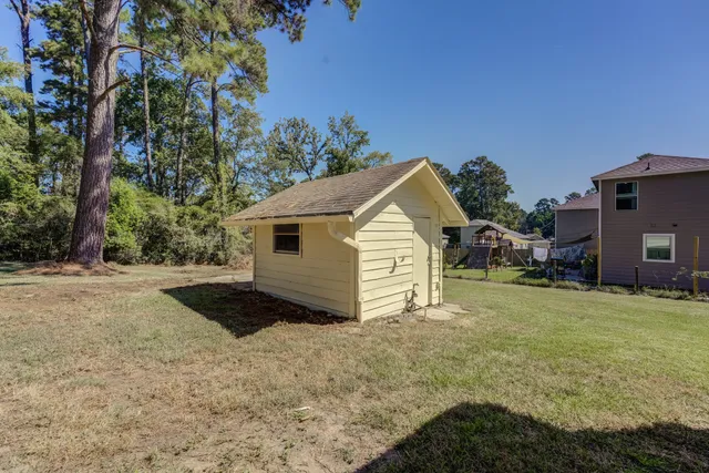 a view of backyard of house