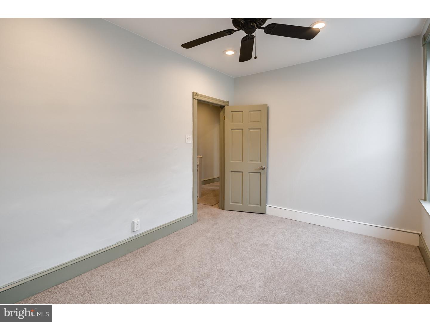 425 Roxborough Avenue Philadelphia, PA 19128 - Photo 17 of 25 Bedroom 2