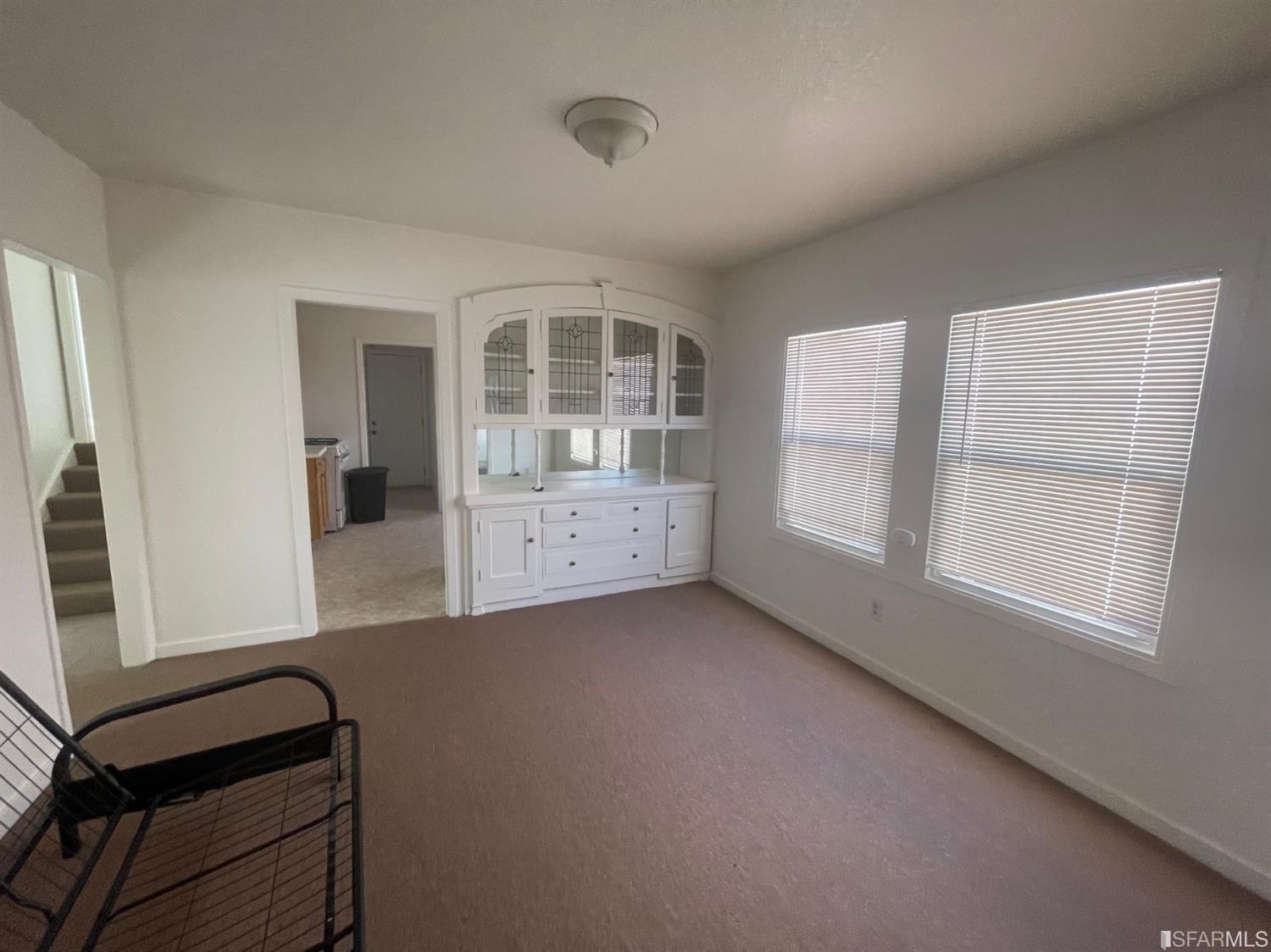 2135 7th Avenue Oakland, CA 94606 - Photo 4 of 10 an empty room with windows