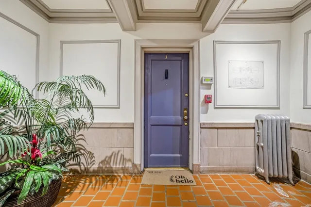 $750,000 | 43 Linnaean Street, Unit 1, Cambridge, MA 02138