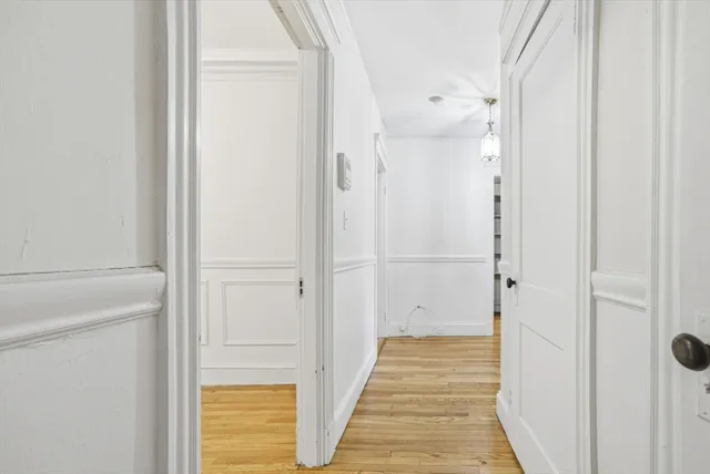 $750,000 | 43 Linnaean Street, Unit 1, Cambridge, MA 02138