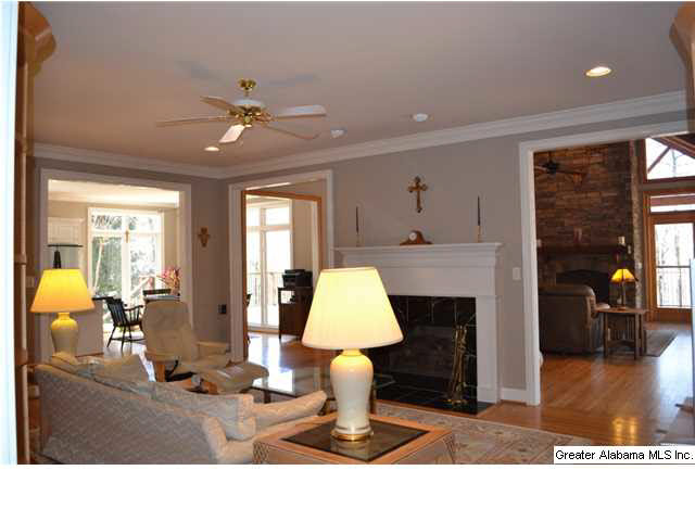 155 Weatherly Way Pelham, AL 35124 - Photo 5 of 26