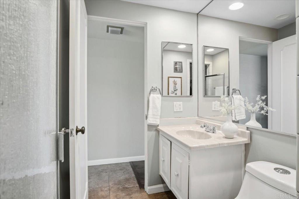 213 Via Osuna Rancho Santa Fe, CA 92091 - Photo 24 of 58