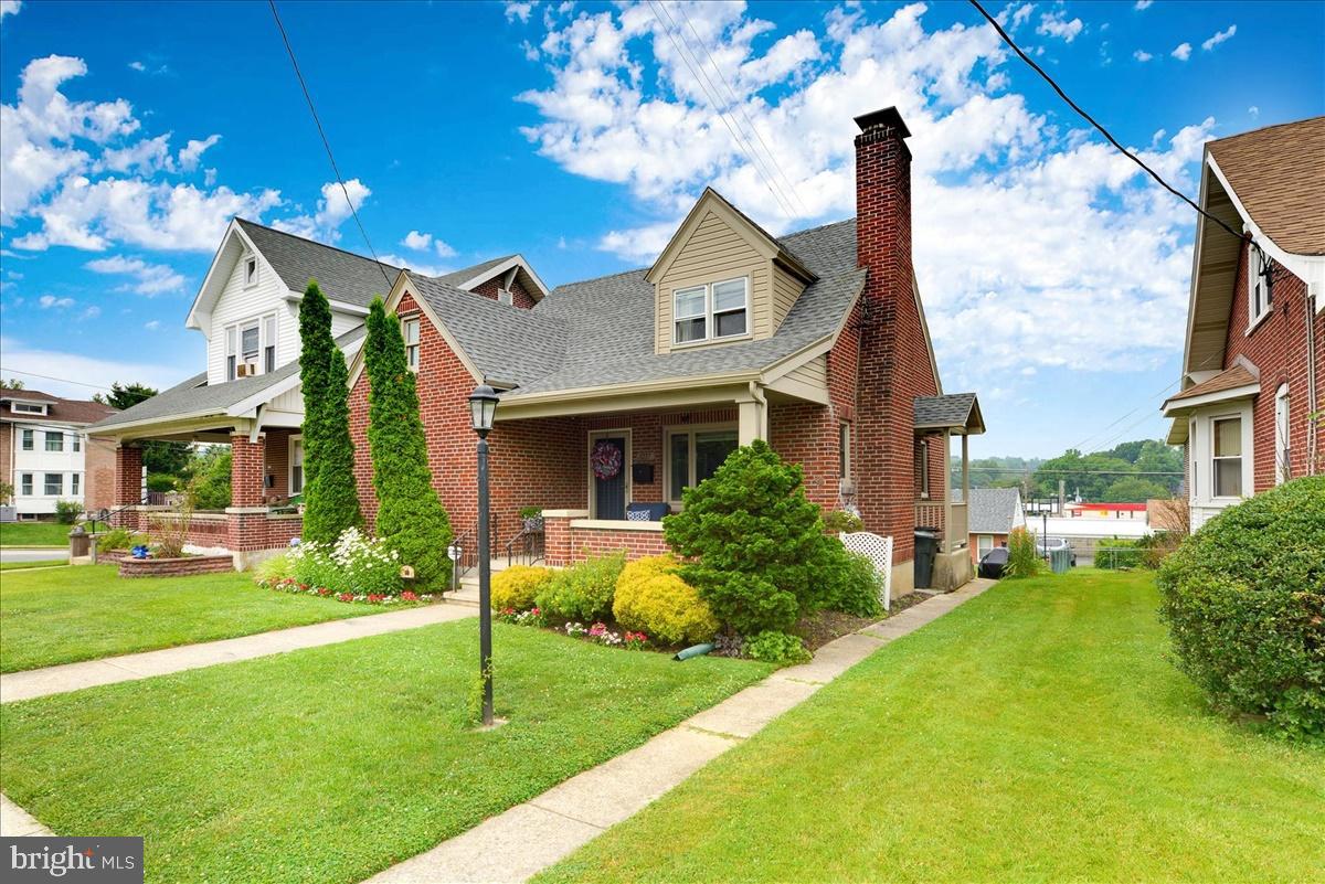 1237 Fern Avenue Reading, PA 19607 - Photo 2 of 25 Gallery Image 2