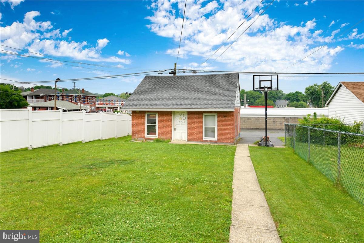 1237 Fern Avenue Reading, PA 19607 - Photo 23 of 25 Gallery Image 23