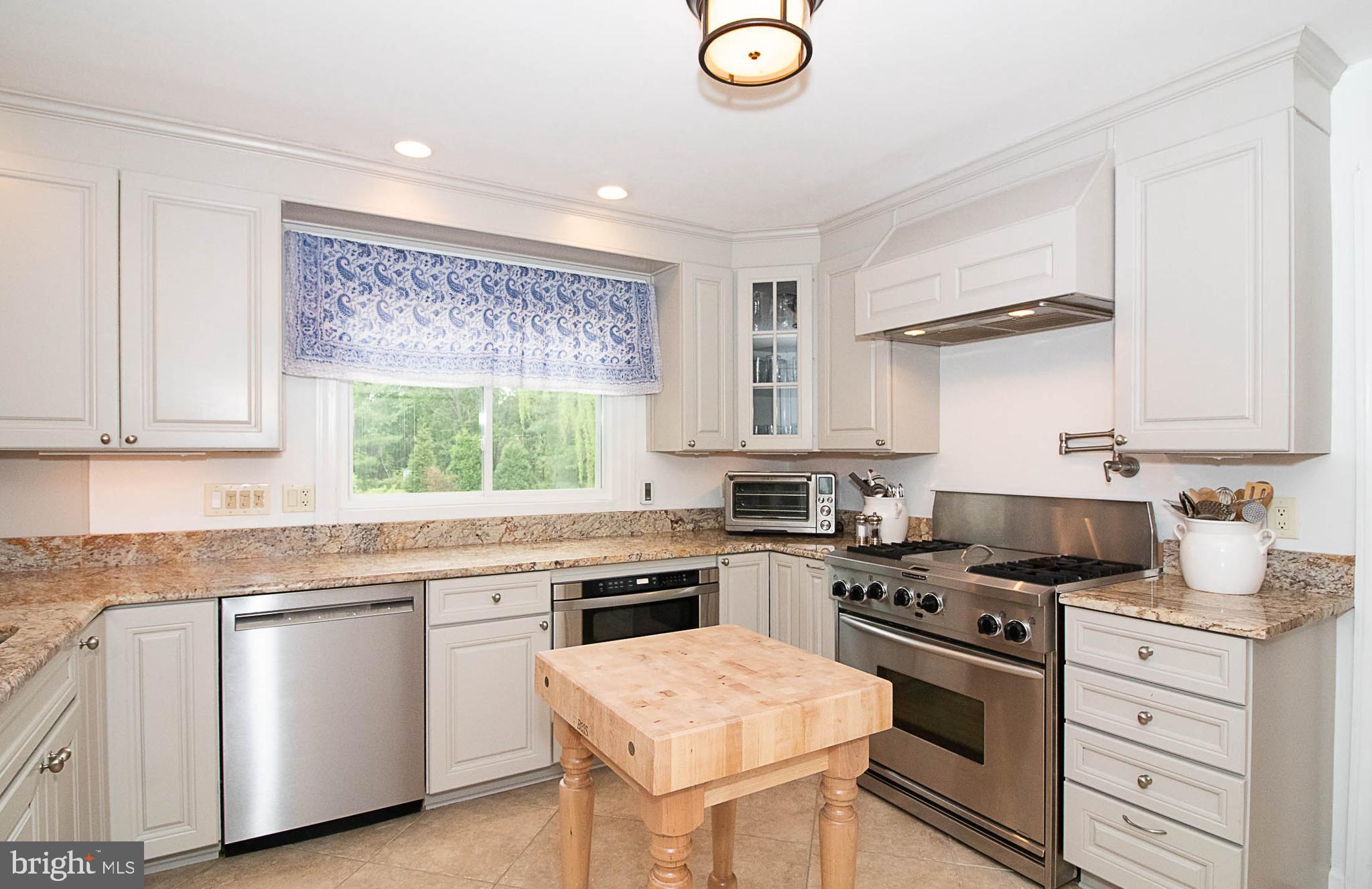 20 Byron Drive Mount Laurel, NJ 08054 - Photo 17 of 50