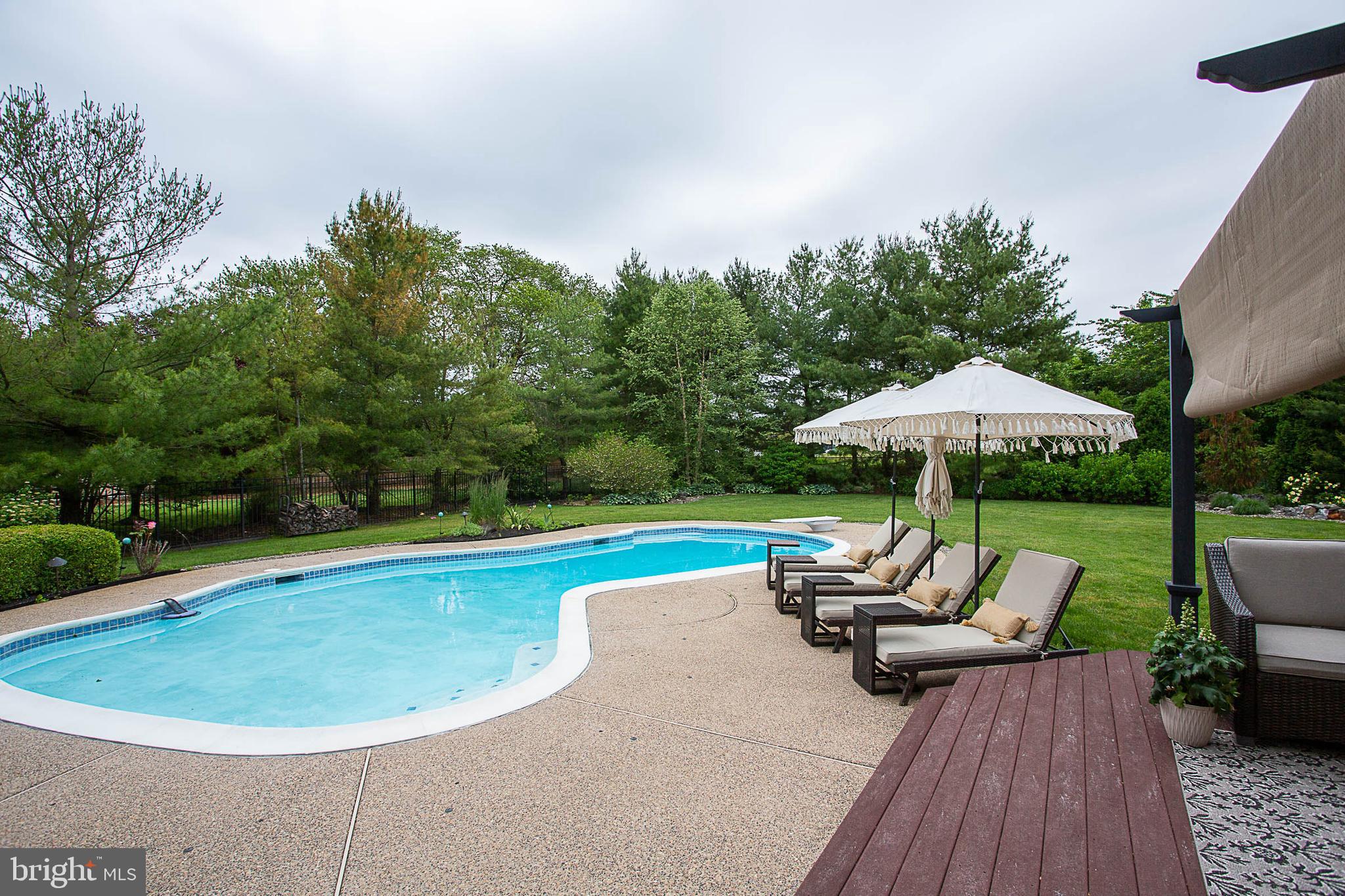 20 Byron Drive Mount Laurel, NJ 08054 - Photo 3 of 50