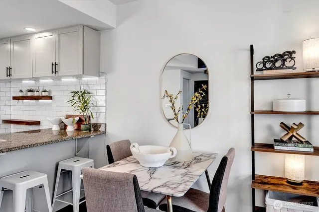 $374,900 | 1420 Terry Avenue, Unit 603, Seattle, WA 98101