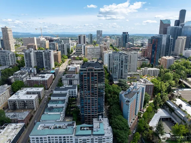 $374,900 | 1420 Terry Avenue, Unit 603, Seattle, WA 98101